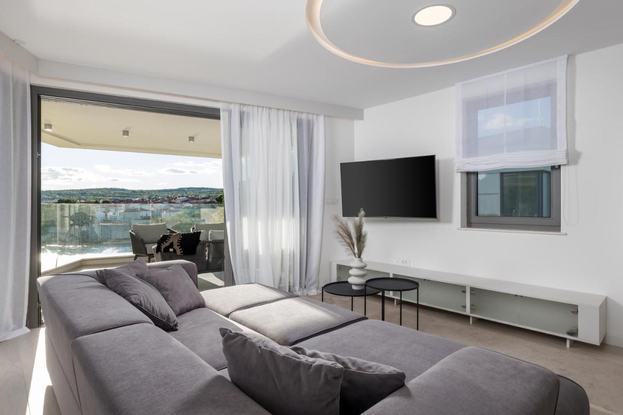 Hadrie Luxury And Krk Apartment Krk Town